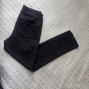 Lulu-B Black Skinny Pants with Sleek Fit